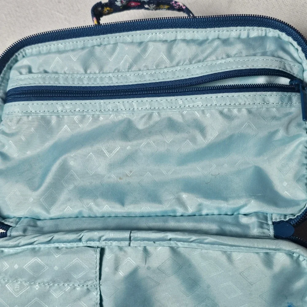 Vera Bradley Navy Floral Quilted Cotton Makeup Organizer Travel Bag 15973-R48